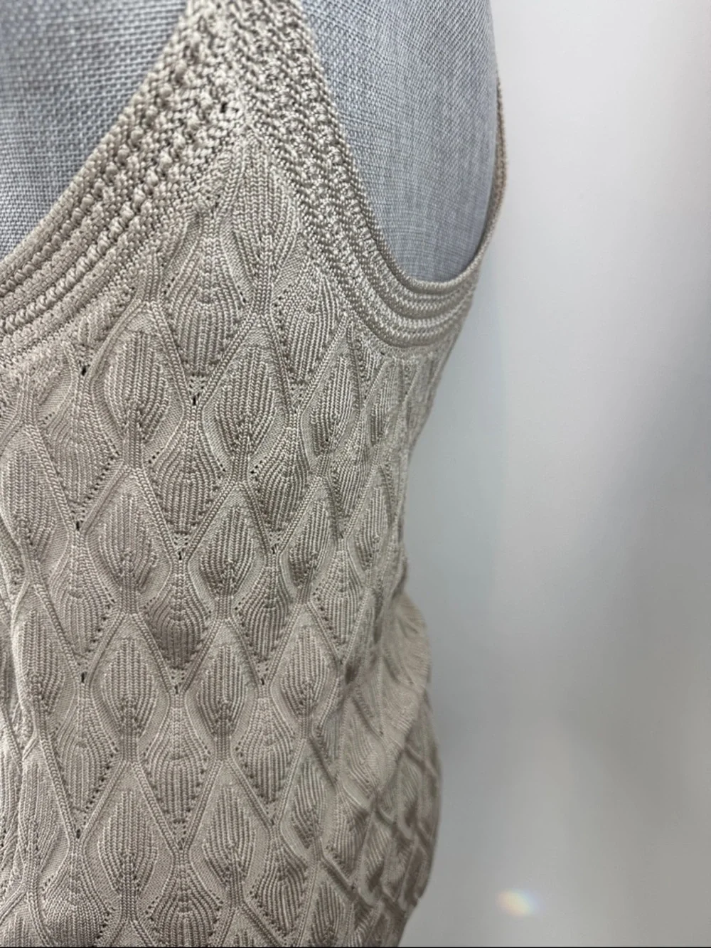 White House Black Market tan knit tank S-Small - Picture 14 of 16
